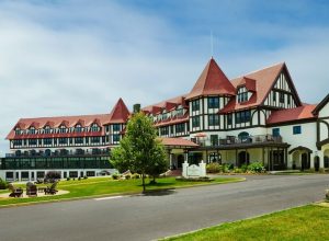 Algonquin Resort Front